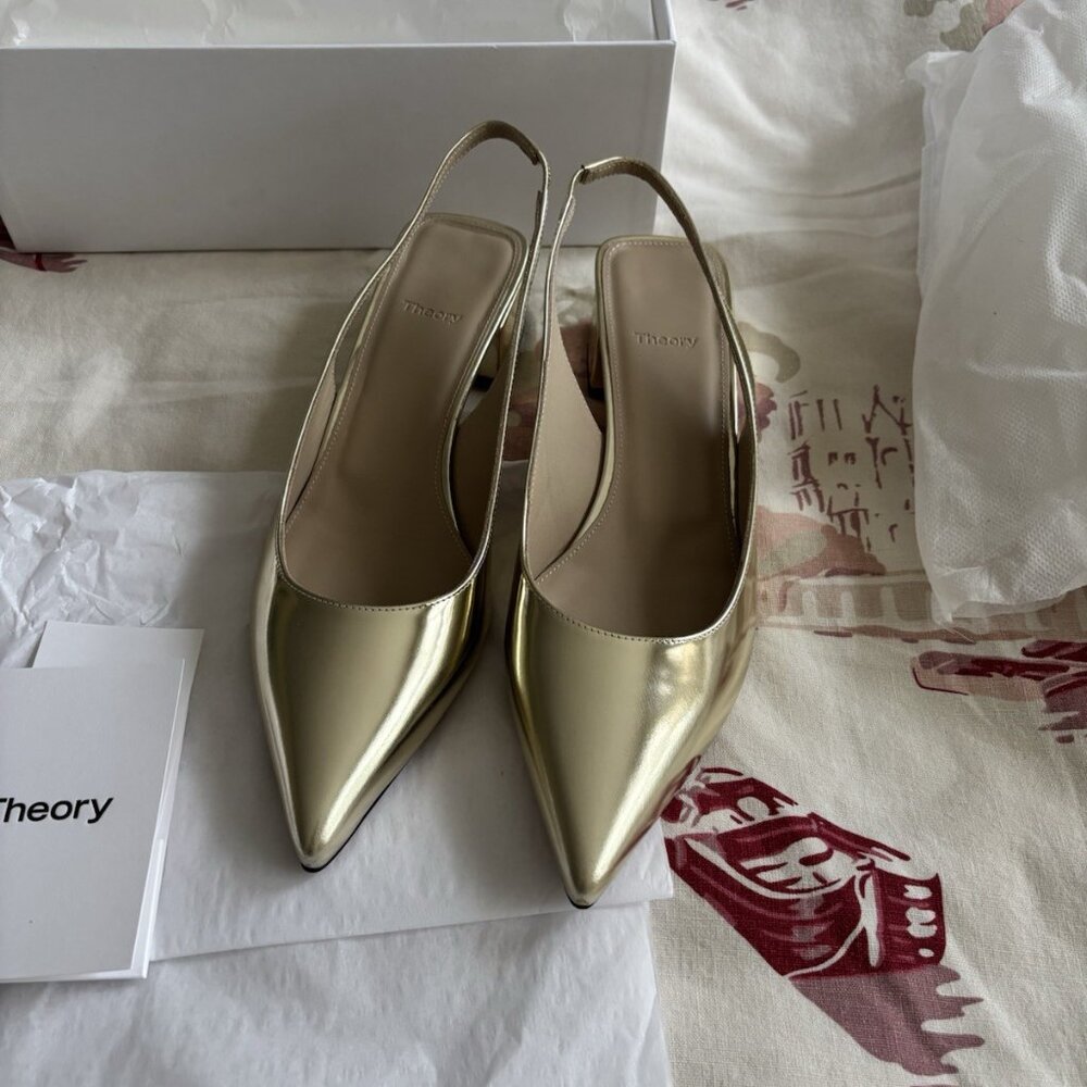 Theory New Block Heel Women’s Leather Slingback shoes in Gold - Picture 3 of 8